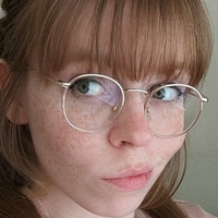 Bat Maisie Meztelen