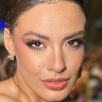 Beatriz Reis Meztelen