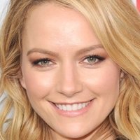 Becki Newton Meztelen