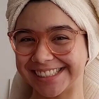 Bella Barp Meztelen