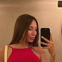 Bella Ciccone Meztelen