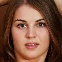 Bella Libre Meztelen