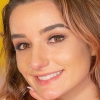 Bella Thomas Meztelen