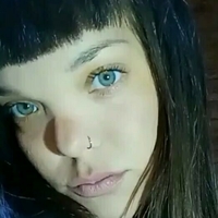 beluu_02 Meztelen