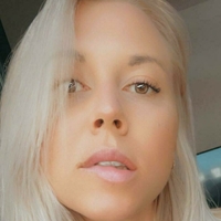 benzpaula Meztelen