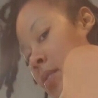 berrymeng.xo Meztelen