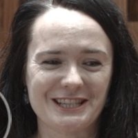 Beth Steel Meztelen