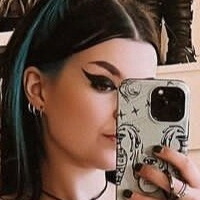 Bethanysmiles98 Meztelen