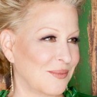 Bette Midler Meztelen