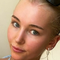 Bettinahaukas Meztelen
