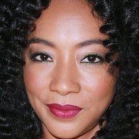 Betty Gabriel Meztelen