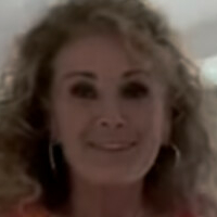Bev Callard Meztelen