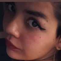 blommpita Meztelen