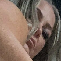 blondie_75 Meztelen