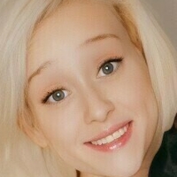 blondieee1.0 Meztelen