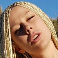 bonnyagombert Meztelen