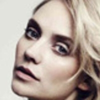 Bracha van Doesburgh Meztelen
