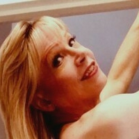 Brandy Scott Meztelen