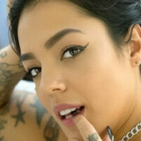 Bre Lovely Meztelen