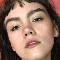 Bree McGee Meztelen