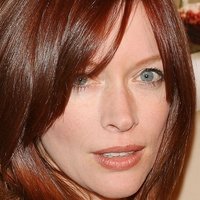 Brenda James Meztelen