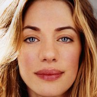 Brenna Palughi Meztelen