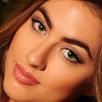 Brianna Danfelser Meztelen