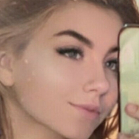 briannaholms Meztelen