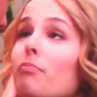 Bridgit Ang Meztelen