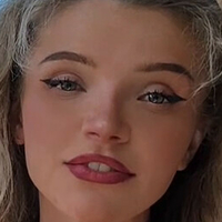 briebelle Meztelen