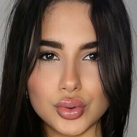 brienne_kiss Meztelen