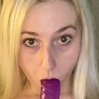 briivee Meztelen