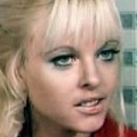Britt Corvin Meztelen