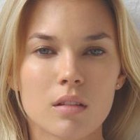 Britt Maren Meztelen