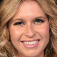 Brooke Kinsella Meztelen