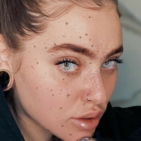 Brooklyn Nicolina Meztelen