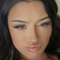 Brynnemarie Meztelen