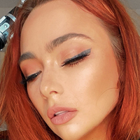 Caitlin Christine Meztelen