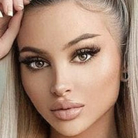 Camel Girl Meztelen