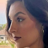 Cami Surro Meztelen