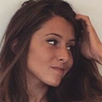 Camille Meduse Meztelen