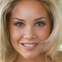 Candice Hillebrand Meztelen
