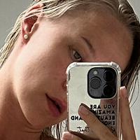 Carina Tong Meztelen