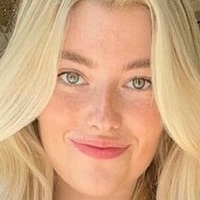 Carlie Whalen Meztelen