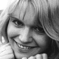 Carol White Meztelen