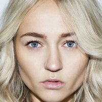 Carolien Spoor Meztelen