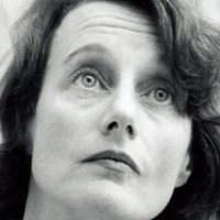 Caroline Champetier Meztelen