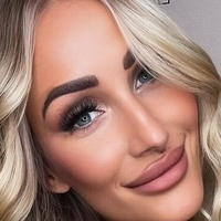 Caroline Rebenstock Meztelen