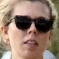 Carrie Johnson Meztelen