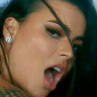 Casey Saron Meztelen